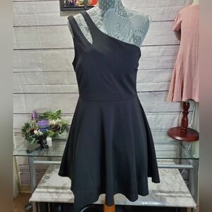 1 shoulder mini dress